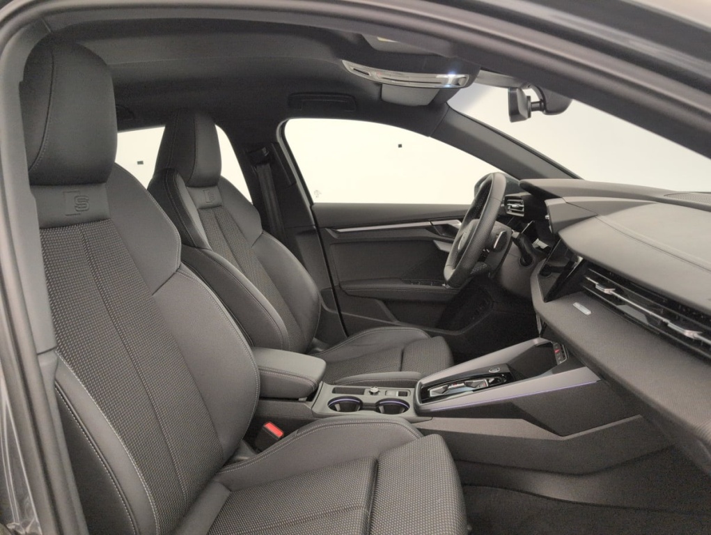 AUDI A3 Sportback TFSI e Hybride rechargeable 204 S tronic 6 S line - ref: 1-398272 - Photo 9