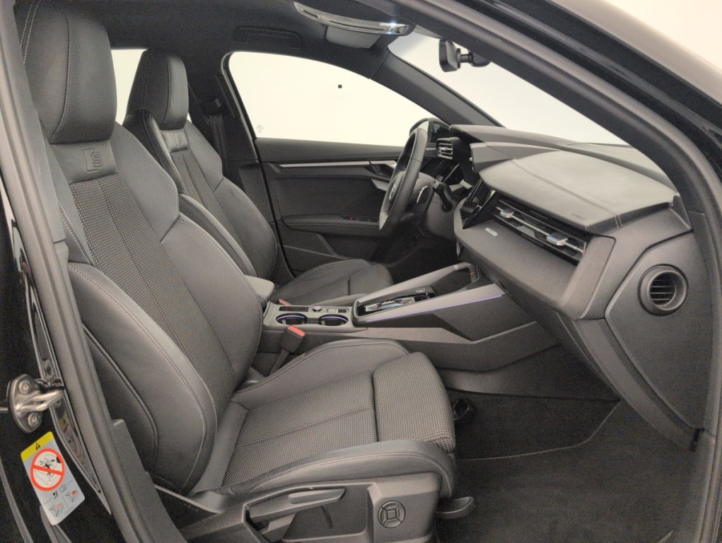 AUDI A3 Sportback TFSI e Hybride rechargeable 204 S tronic 6 S line - ref: 1-398279 - Photo 9