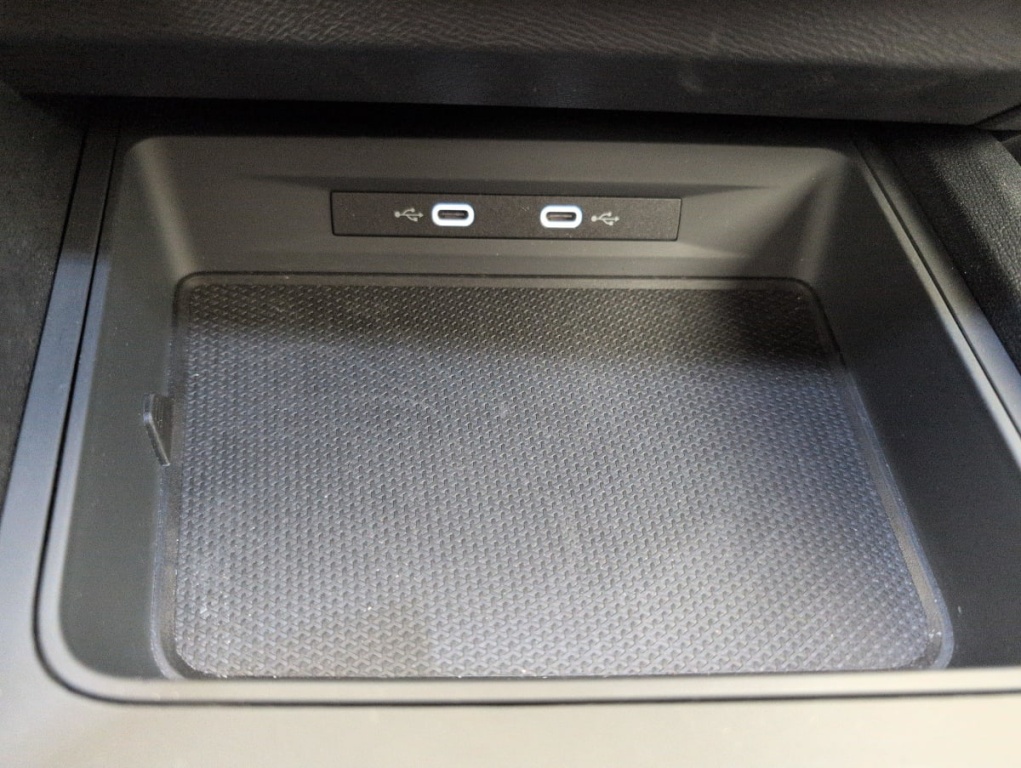 SEAT Leon 1.5 eTSI Hybrid 115 DSG7 Business - ref: 1-399125 - Photo 17