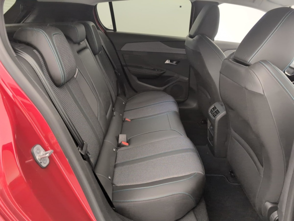 PEUGEOT 308 PHEV 180 e-EAT8 Allure - ref: 1-401654 - Photo 16