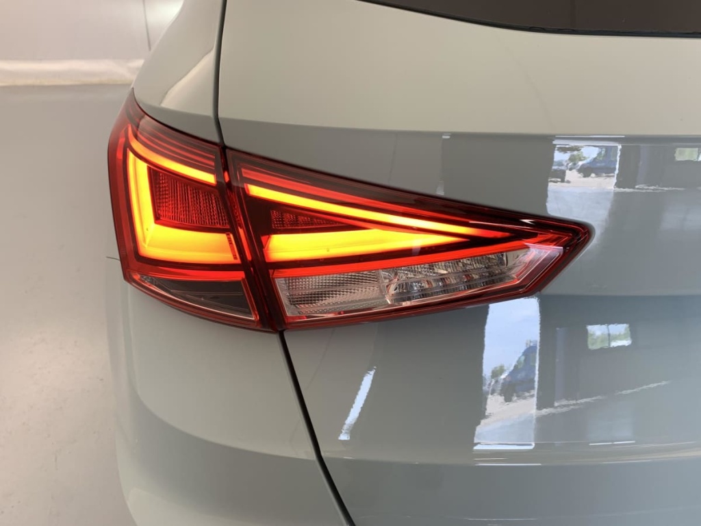 SEAT Arona 1.0 TSI 115 ch Start Stop DSG7 Copa - ref: 1-401923 - Photo 12