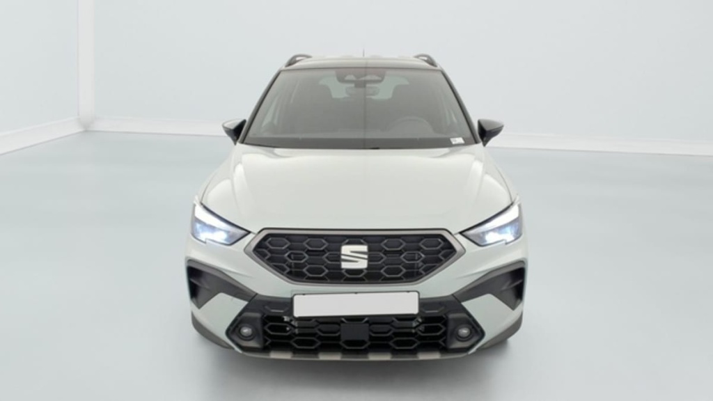 SEAT Arona 1.0 TSI 115 ch Start Stop DSG7 Copa - ref: 1-401923 - Photo 2