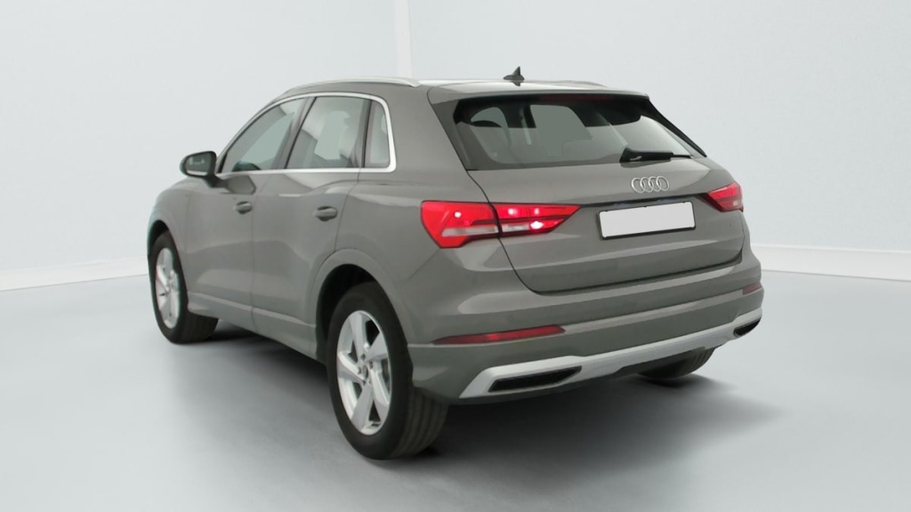 AUDI Q3 35 TDI 150 ch S tronic 7 Design - ref: 1-402662 - Photo 5