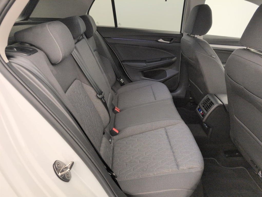 VOLKSWAGEN Golf 1.5 eTSI EVO2 116 DSG7 Life Plus - ref: 1-402801 - Photo 10