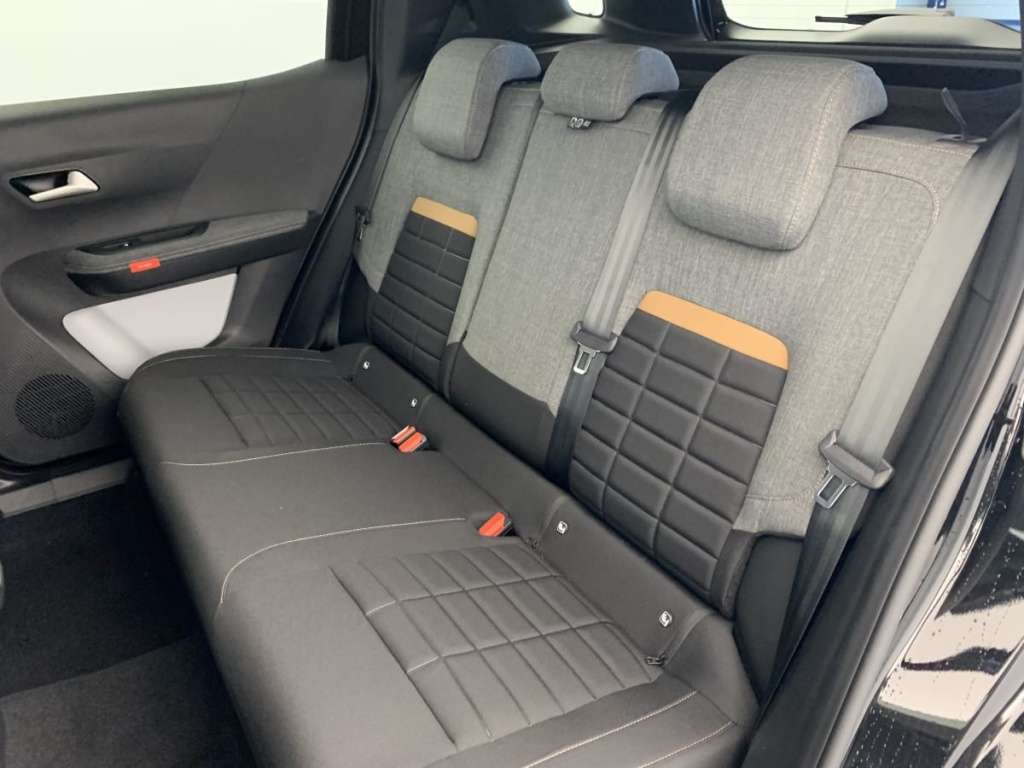 CITROEN C3 Aircross Hybride 145 ch Aut Plus - ref: 1-402813 - Photo 20