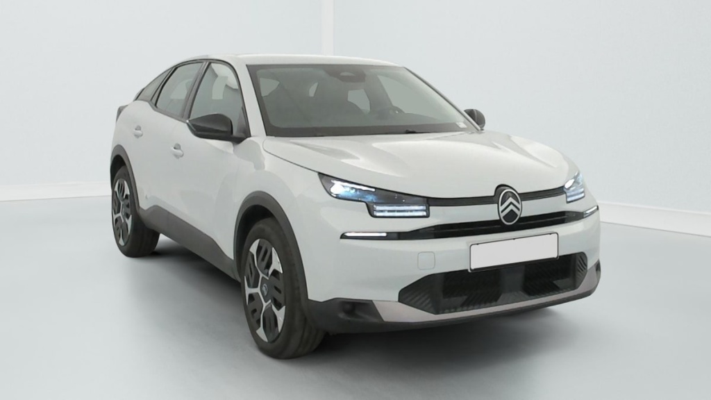 CITROEN C4 Hybride 145 ch e-DCS6 Plus - ref: 1-403415 - Photo 1