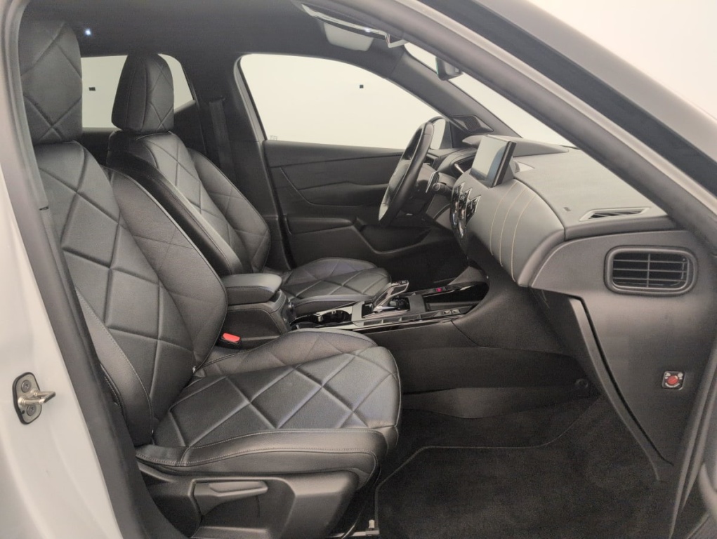 DS DS3 Crossback PURETECH 130 EAT8 CONNECTED CHIC - ref: 1-403777 - Photo 9