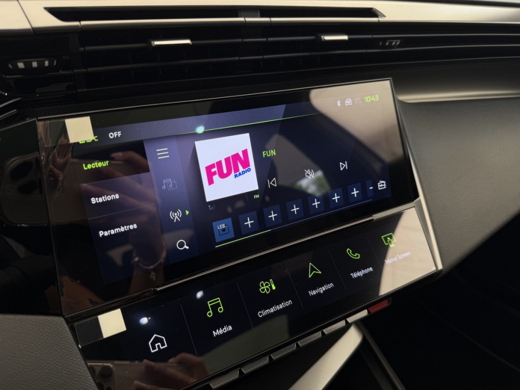 PEUGEOT 308 SW Hybrid 136 e-DCS6 GT - ref: 13-3694777 - Photo 15