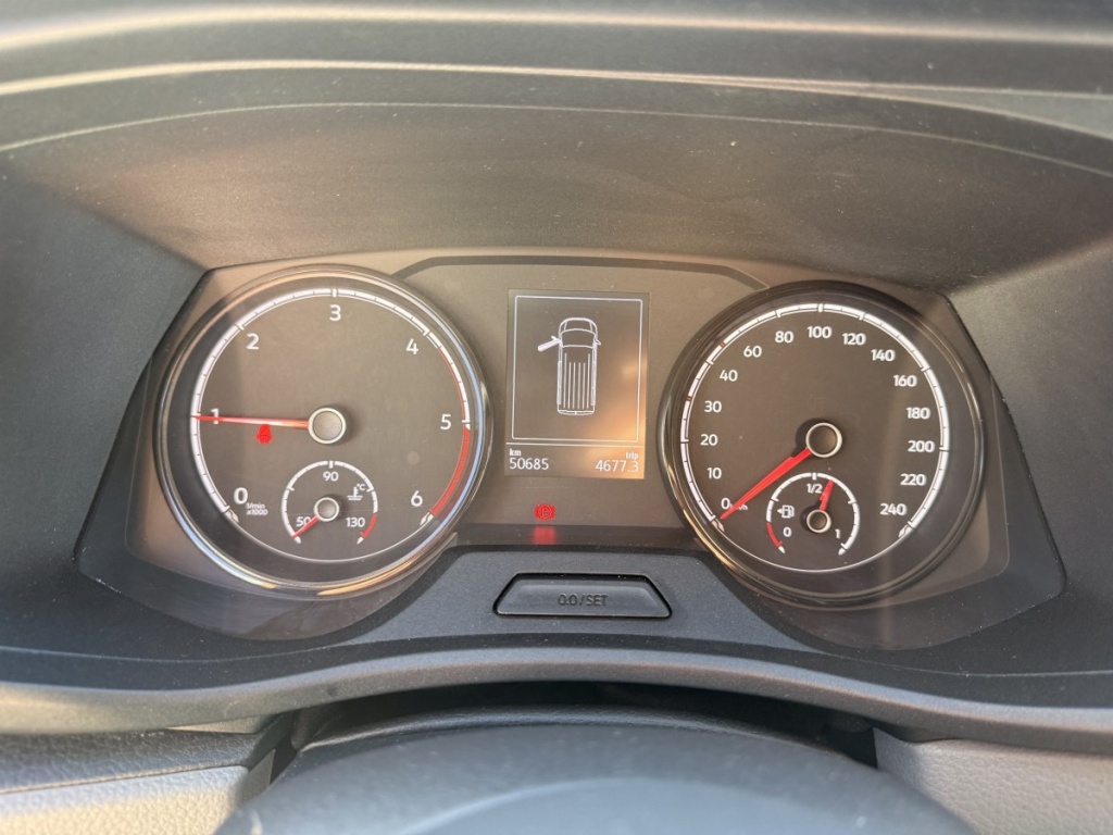 VOLKSWAGEN Transporter 2.0 TDi 110 L2H1 Business - ref: 13-4187783 - Photo 18