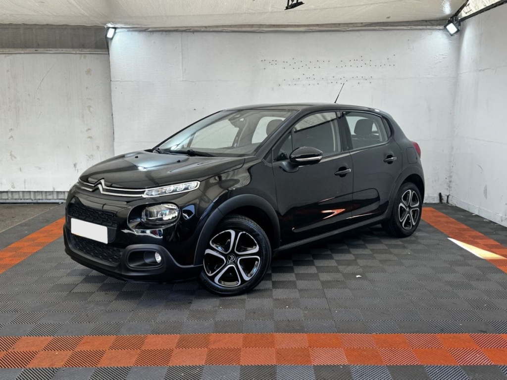 CITROEN C3 (3) PureTech 82 BVM Shine - ref: 13-4189671 - Photo 1