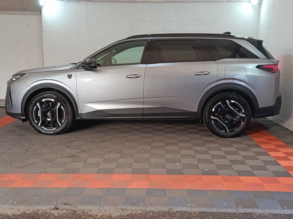 PEUGEOT 5008 1.6 PHEV 195 E-DCS7 GT - ref: 13-4215700 - Photo 3
