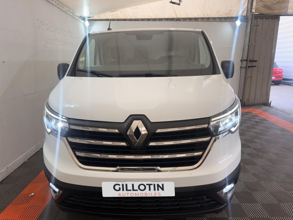 RENAULT Trafic FG GCF L1H1 3T Blue dCi 130 - ref: 13-4215784 - Photo 2