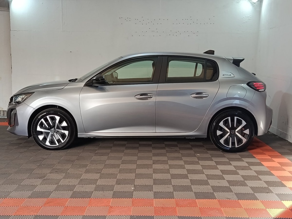 PEUGEOT 208 Hybrid 100 e-DCS6 Style - ref: 13-4225375 - Photo 3