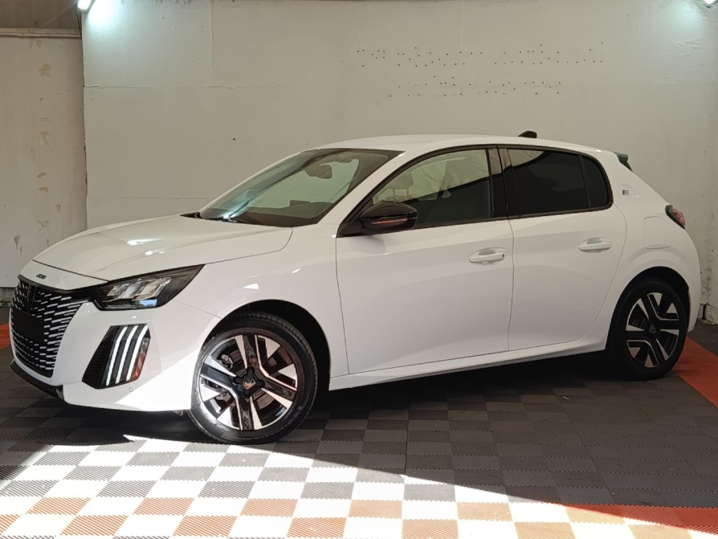 PEUGEOT 208 Electrique 136ch Allure - ref: 13-4225377 - Photo 1