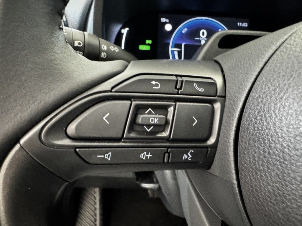 TOYOTA Yaris Cross 1.5 HYBRID 130H DESIGN AUTO - ref: 13-4227002 - Photo 20