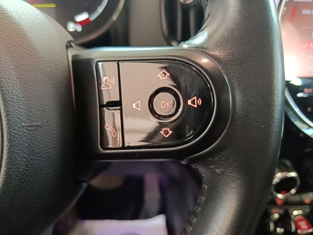 MINI Countryman Cooper Essential 136 ch BVA7 - ref: 13-4232157 - Photo 20
