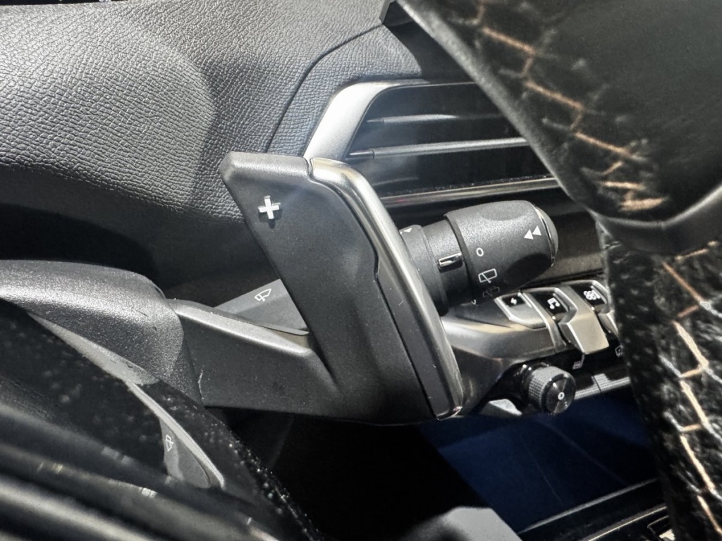 PEUGEOT 3008 1.6 PHEV 225 E-EAT8 GT - ref: 13-4234837 - Photo 20