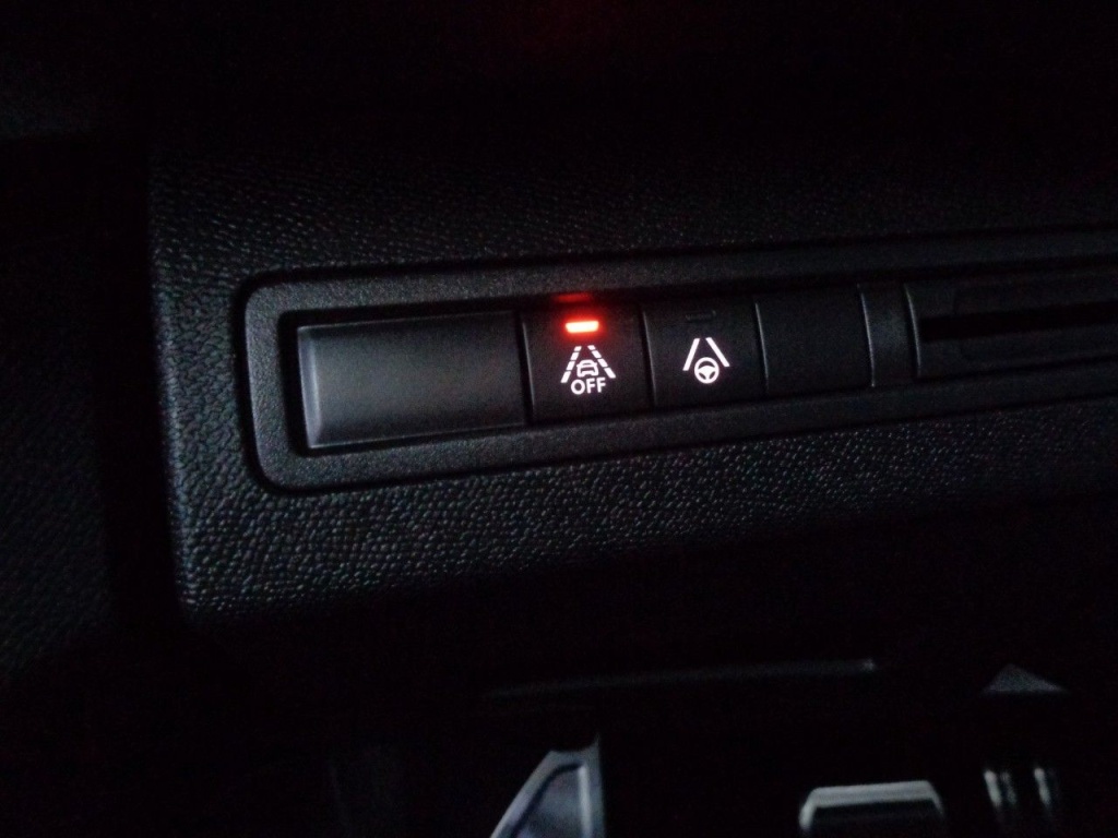 PEUGEOT 3008 1.2 PURETECH 130CH EAT8 GT - ref: 2-675342 - Photo 5