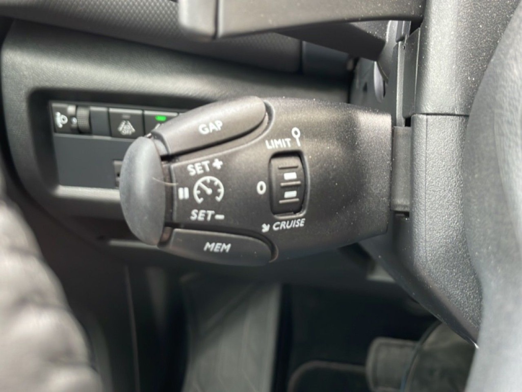 CITROEN C5 Aircross HYBRID 136CH BVA MAX - ref: 2-810888 - Photo 13