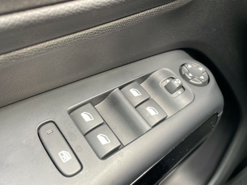 CITROEN C5 Aircross HYBRID 136CH BVA MAX - ref: 2-810888 - Photo 19