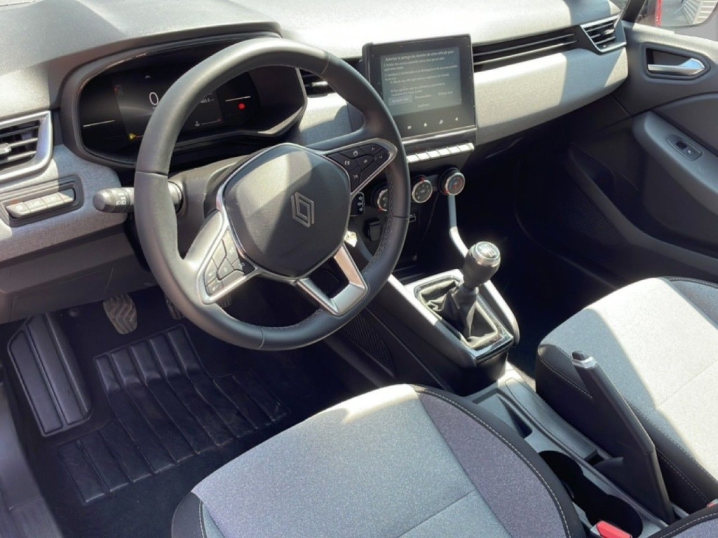 RENAULT Clio V BLUEDCI 100CH EVOLUTION - ref: 2-821861 - Photo 3