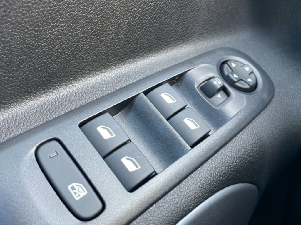 CITROEN Berlingo MULTISPACE M 1.5 BLUEHDI 130CH EAT8 MAX - ref: 2-824851 - Photo 18