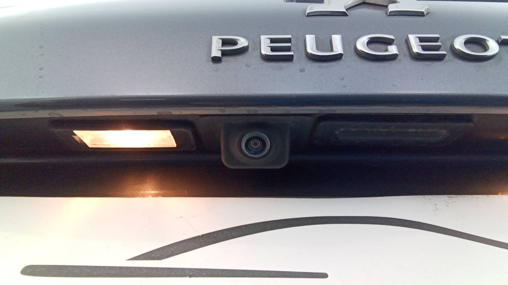 PEUGEOT 308 Allure Pack ESSENCE 110 ALLURE PACK +GPS +PDC AR/AV - ref: 5-1305857 - Photo 12
