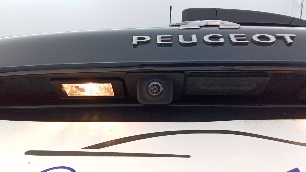 PEUGEOT 308 Allure ESSENCE 130 EAT8 ALLURE - ref: 5-1336475 - Photo 12