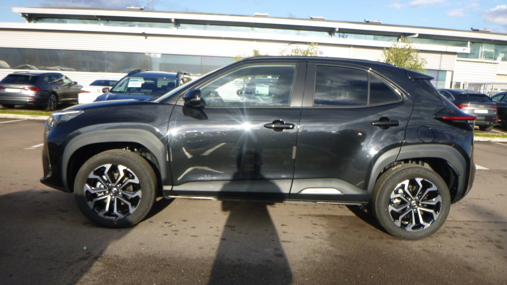 TOYOTA Yaris Cross Design 130H 2WD DESIGN +PACK HIVER +PACK SAFETY - ref: 5-1397801 - Photo 8