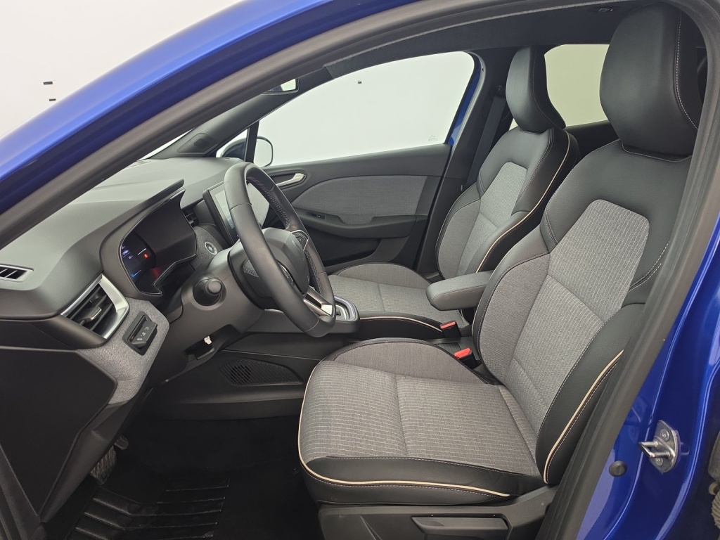 RENAULT Clio Techno E-Tech full hybrid 145 ch GSR2 - ref: 6-2971x252768 - Photo 9