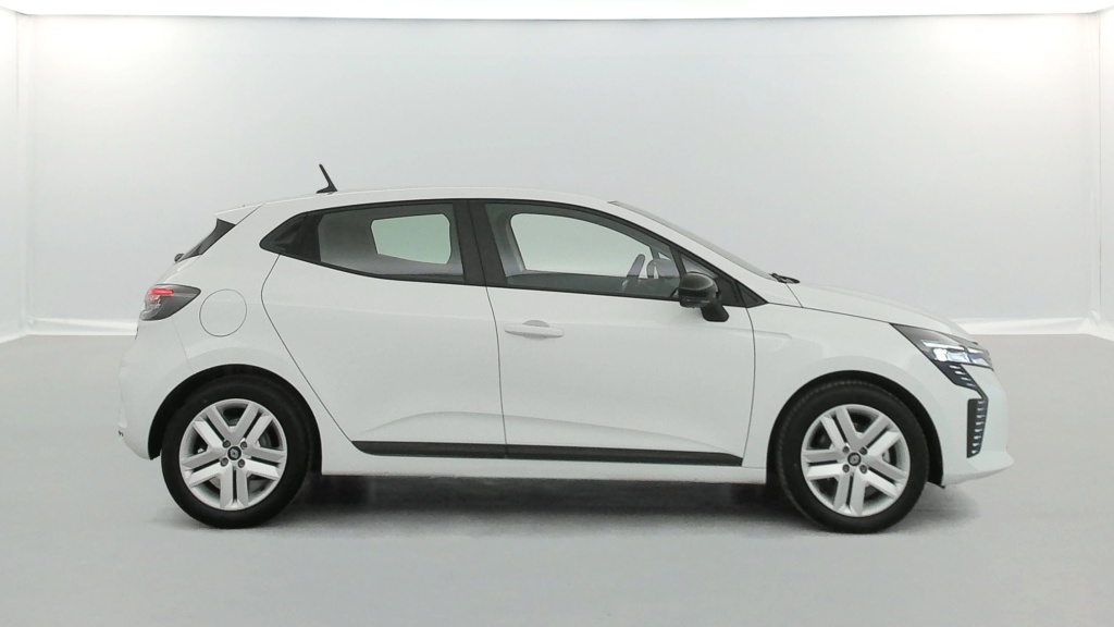 RENAULT Clio Evolution E-Tech full hybrid 145 ch GSR2 - ref: 6-2971x252769 - Photo 6