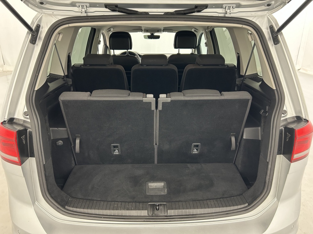VOLKSWAGEN Touran Confortline Business 1.6 TDI 115 BMT 7pl - ref: 6-2971x254056 - Photo 18