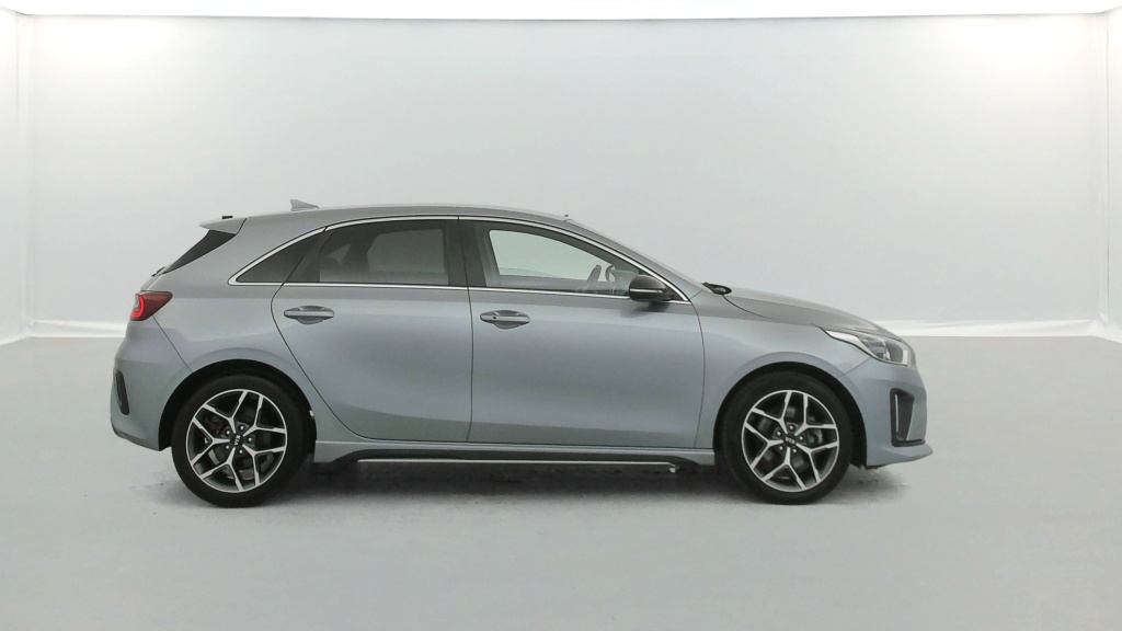 KIA Ceed GT Line 1.4 T-GDI 140 ch ISG DCT7 - ref: 6-2971x254484 - Photo 6