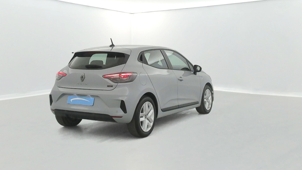 RENAULT Clio Evolution E-Tech full hybrid 145 - ref: 6-2971x255247 - Photo 5