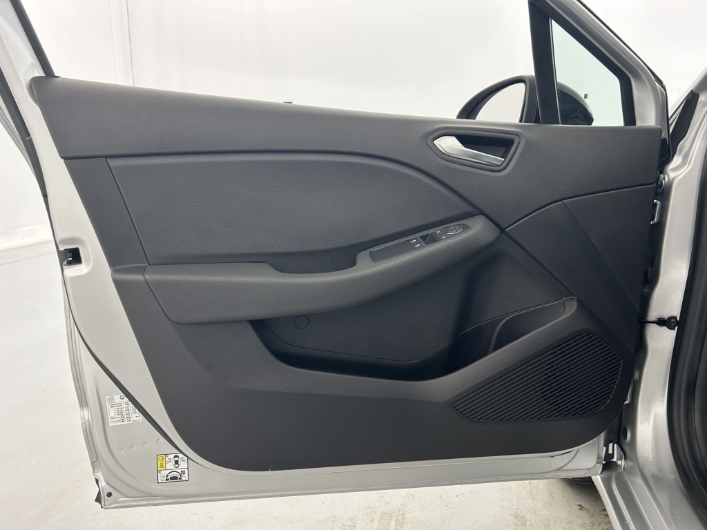 RENAULT Clio Equilibre TCe 90 - ref: 6-2971x258512 - Photo 11