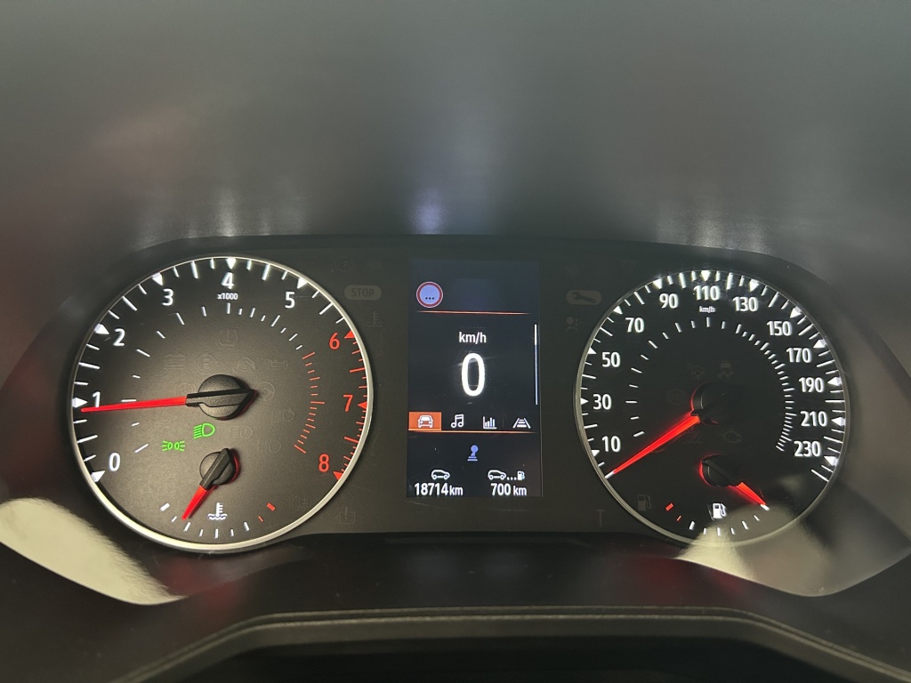 RENAULT Clio Equilibre TCe 90 - ref: 6-2971x258512 - Photo 17