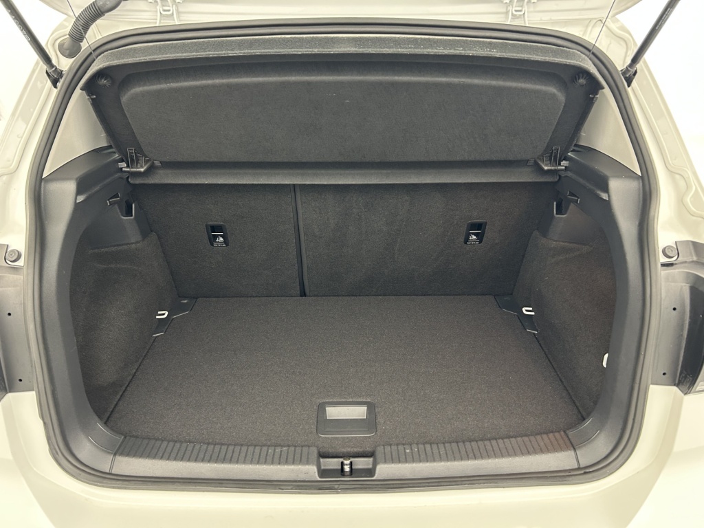 VOLKSWAGEN T-Cross Active 1.0 TSI 110 Start/Stop BVM6 - ref: 6-2971x259232 - Photo 18