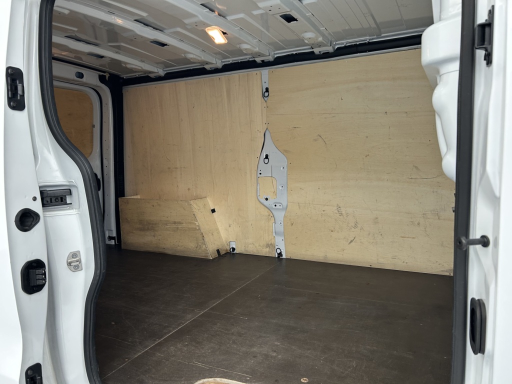 RENAULT Trafic CONFORT FGN L2H1 3000 KG BLUE DCI 130 - ref: 6-2971x260567 - Photo 16