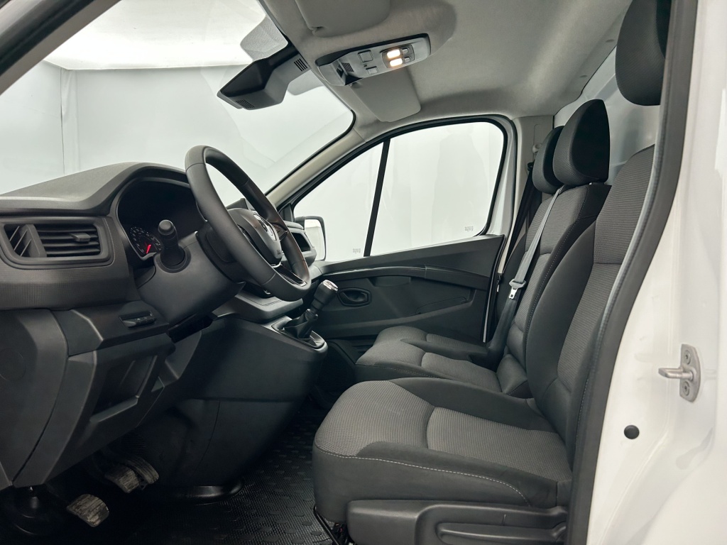 RENAULT Trafic CONFORT FGN L2H1 3000 KG BLUE DCI 130 - ref: 6-2971x260790 - Photo 9