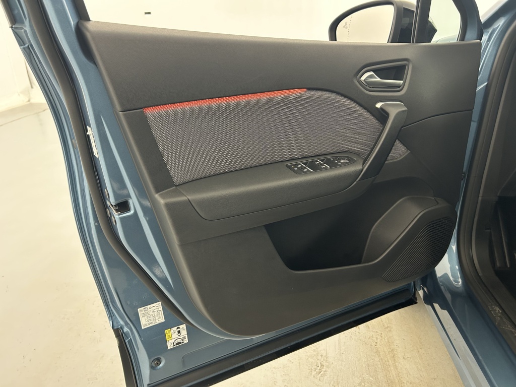 RENAULT Symbioz Techno E-Tech full hybrid 145 - ref: 6-2971x260868 - Photo 11