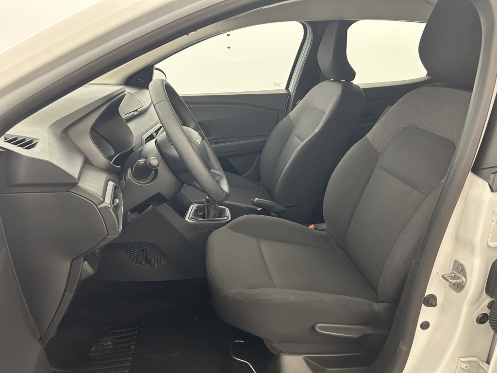 DACIA Sandero Essential ECO-G 100 - ref: 6-2971x261287 - Photo 9