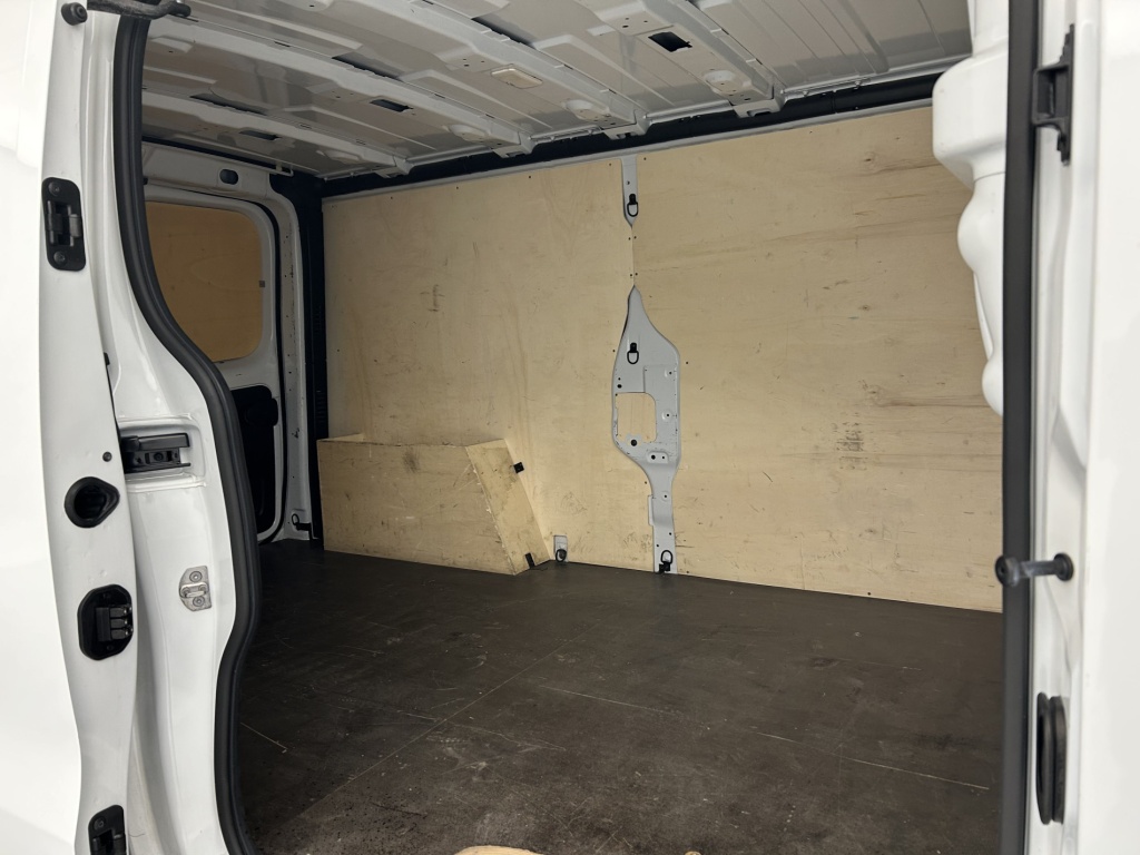 RENAULT Trafic CONFORT FGN L2H1 3000 KG BLUE DCI 130 - ref: 6-2971x261383 - Photo 16