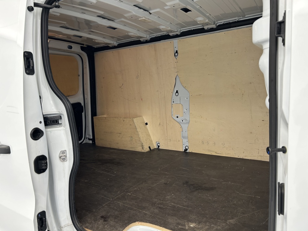 RENAULT Trafic CONFORT FGN L2H1 3000 KG BLUE DCI 130 - ref: 6-2971x261385 - Photo 16