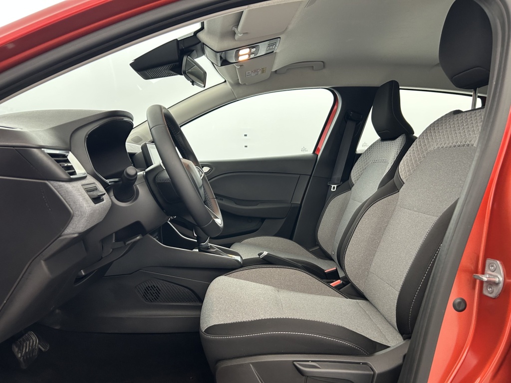 RENAULT Clio Evolution E-Tech full hybrid 145 ch GSR2 - ref: 6-2971x261404 - Photo 9