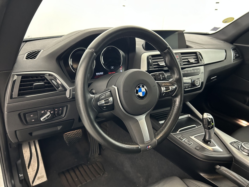 BMW Serie 1 M Sport Ultimate 116d 116 ch BVA8 - ref: 6-2971x262422 - Photo 10