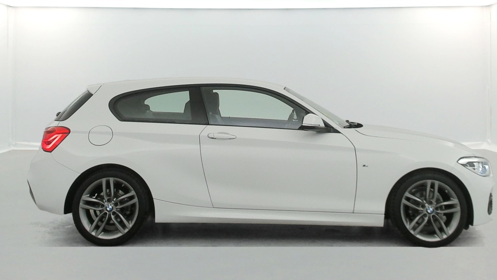 BMW Serie 1 M Sport Ultimate 116d 116 ch BVA8 - ref: 6-2971x262422 - Photo 6