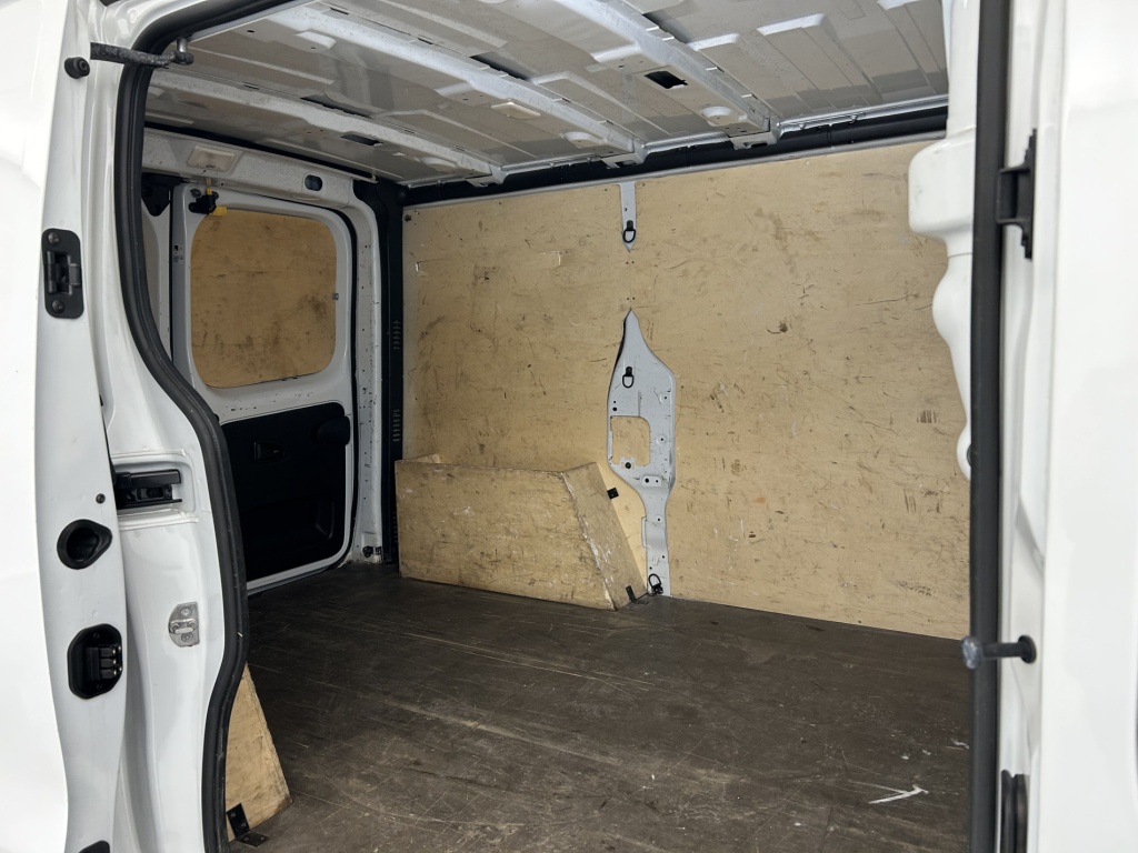 RENAULT Trafic CONFORT FGN L1H1 3000 KG BLUE DCI 130 - ref: 6-2971x262966 - Photo 16