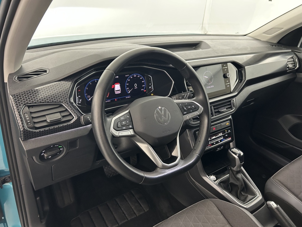 VOLKSWAGEN T-Cross R-Line Tech 1.0 TSI 110 Start/Stop DSG7 - ref: 6-2971x263274 - Photo 10