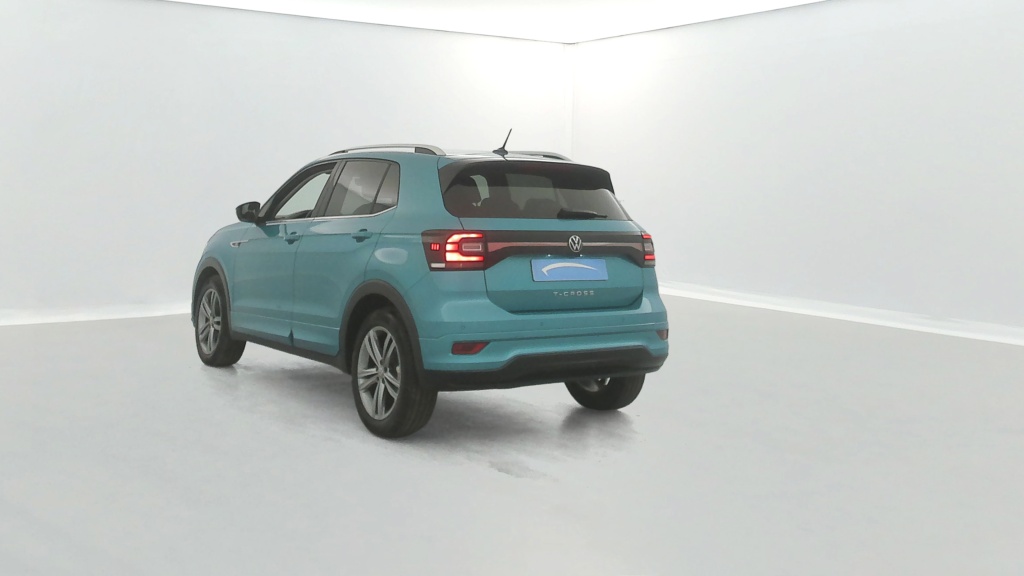 VOLKSWAGEN T-Cross R-Line Tech 1.0 TSI 110 Start/Stop DSG7 - ref: 6-2971x263274 - Photo 3