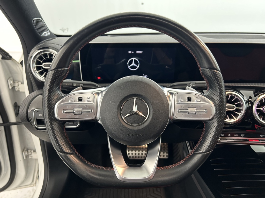 MERCEDES Classe A AMG Line 200 7G-DCT - ref: 6-2971x263447 - Photo 15